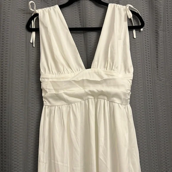 Cider | Dresses | Vneck Ruffle Backless Maxi Dress | Poshmark Cider | Dresses | Vneck Ruffle Backless Maxi Dress | Poshmark